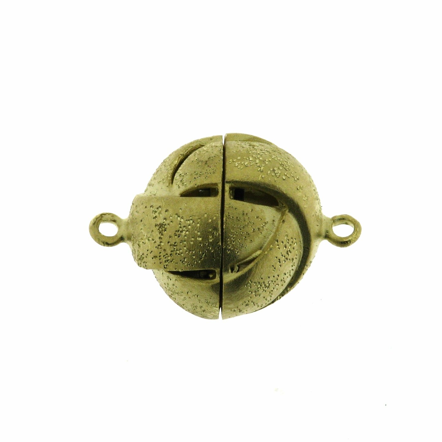 Magnetic clasp, knot