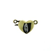 Pavée heart shape clasp